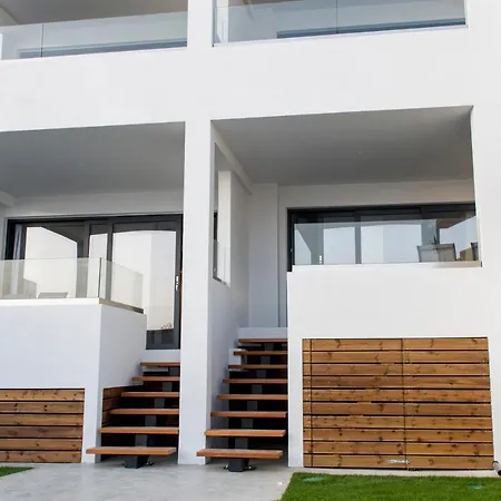 Isalos Sea View Studios Kokkinos Pirgos Exterior photo